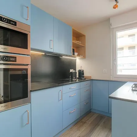 Raffine, Veranda Et Parking, 3 Apartment *
